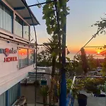 Tramonto Hotel